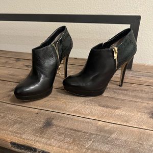 Black leather, Michael Kors, high heel booties